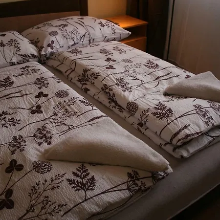 Ξενοδοχείο με διαμερίσματα Royal